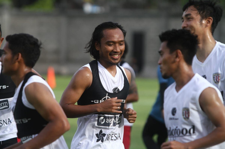 Rumor Hariono Diminati Persijap, Teco Yakin Bertahan di Bali United