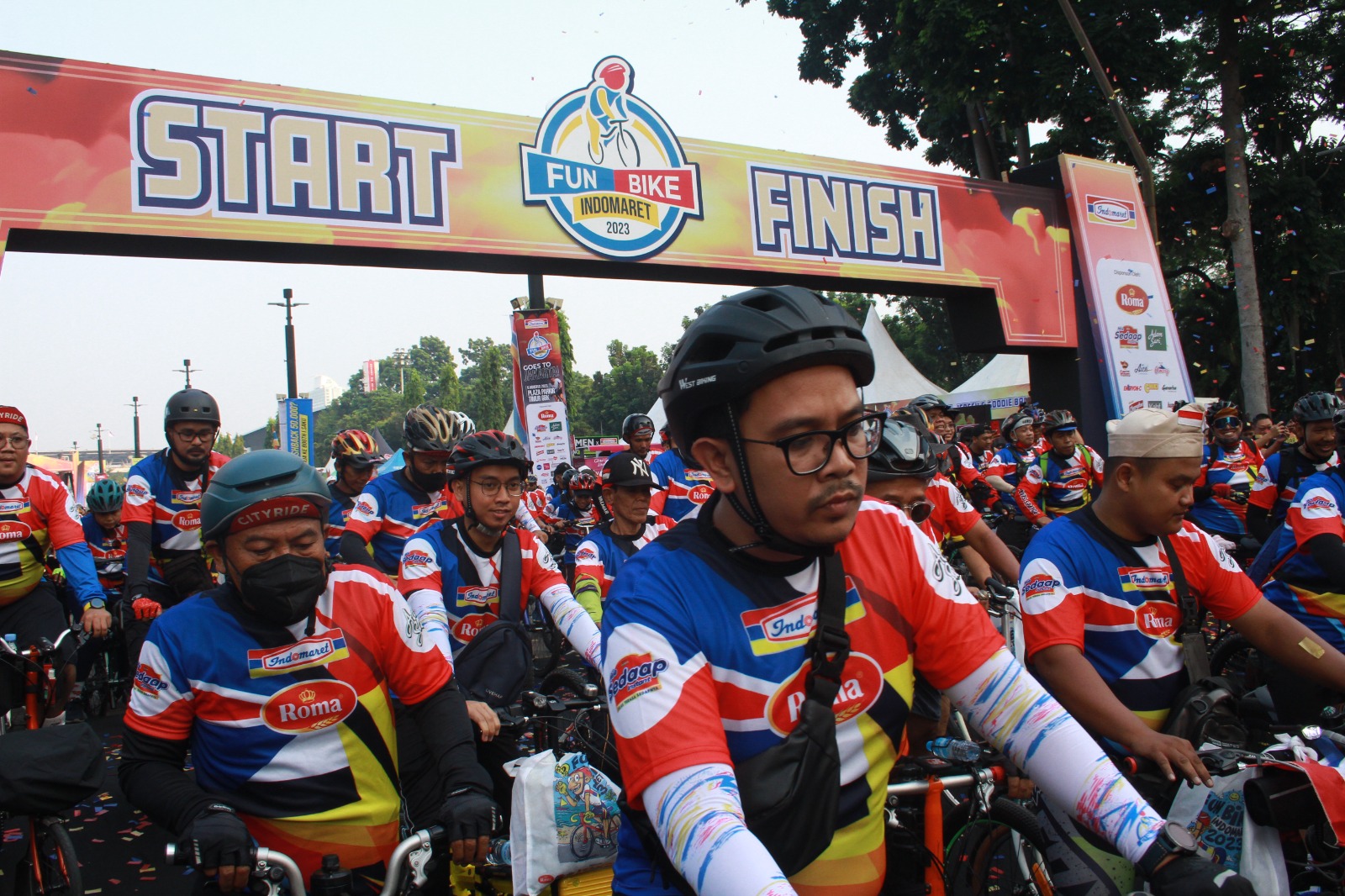 Fun Bike Indomaret Jakarta Berjalan Sukses