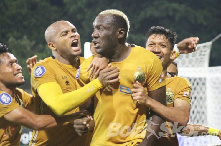 Hasil Liga 1: Dzumafo Dua Gol, Bhayangkara FC Tekuk Barito Putera