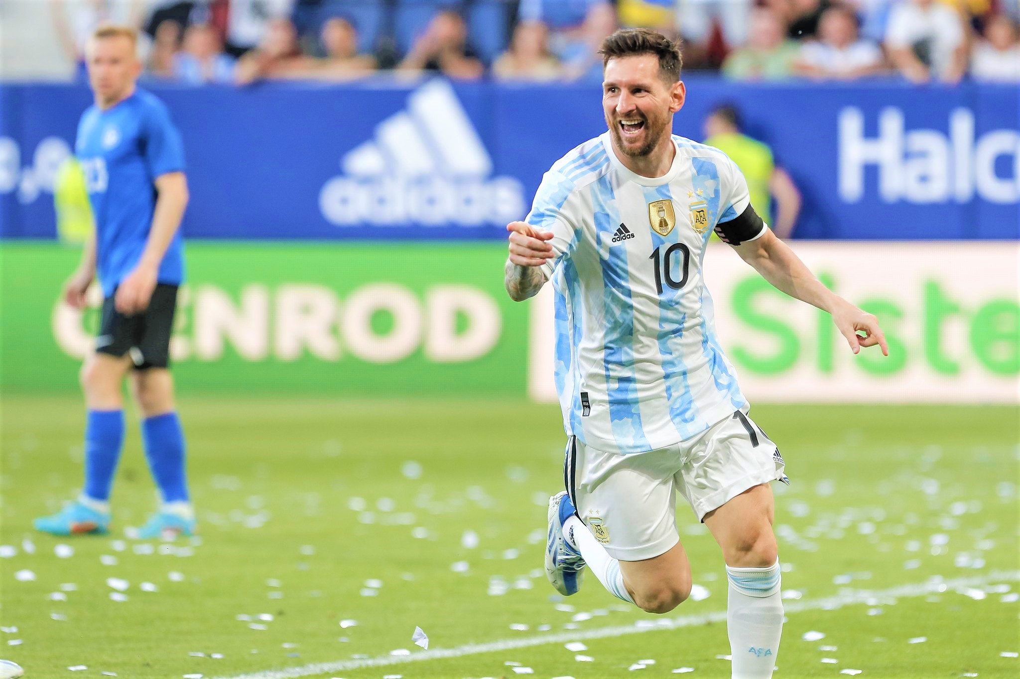 Hasil Pertandingan: Messi Pimpin Pesta Gol Argentina, Ronaldo Bantu Portugal Menang
