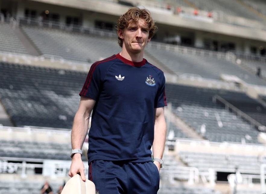 Cari Opsi Berbeda untuk Lini Serang, Winger Newcastle United dalam Pantauan Barcelona