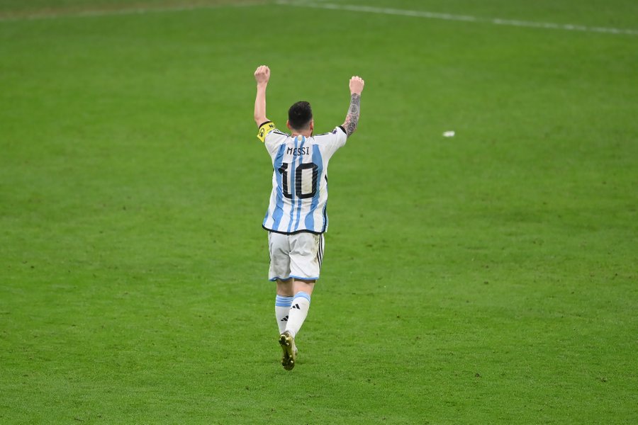 Sadar Punya Messi, Argentina Bisa Bermimpi Tinggi