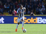 PSG Ngebet Datangkan Bek Juventus