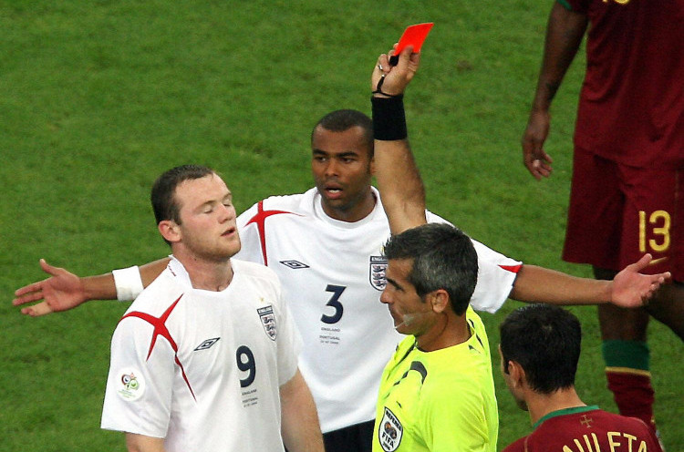 Punya Kenangan Buruk, Wayne Rooney Berharap Tidak Tampil di Piala Dunia 2006