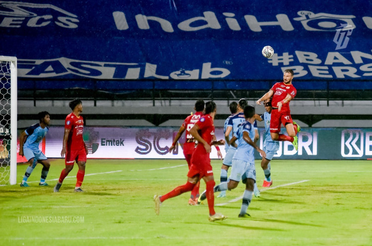 Hasil Liga 1: Gol Marco Motta Selamatkan Persija dari Kekalahan