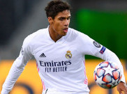Manchester United Tak Punya Pesaing dalam Perburuan Varane