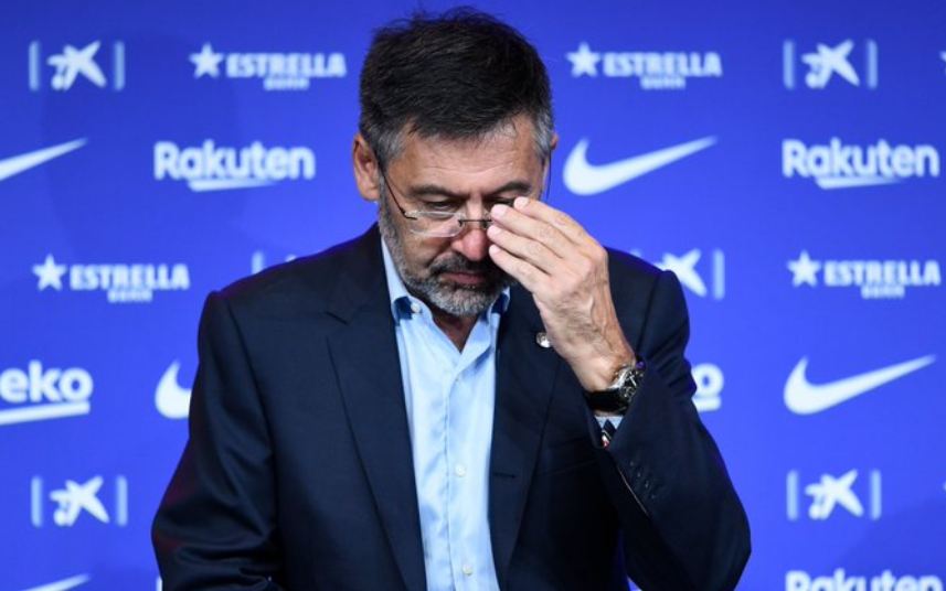 Derasnya Desakan dari Fans Barcelona, Josep Maria Bartomeu Tinggalkan Jabatan Presiden