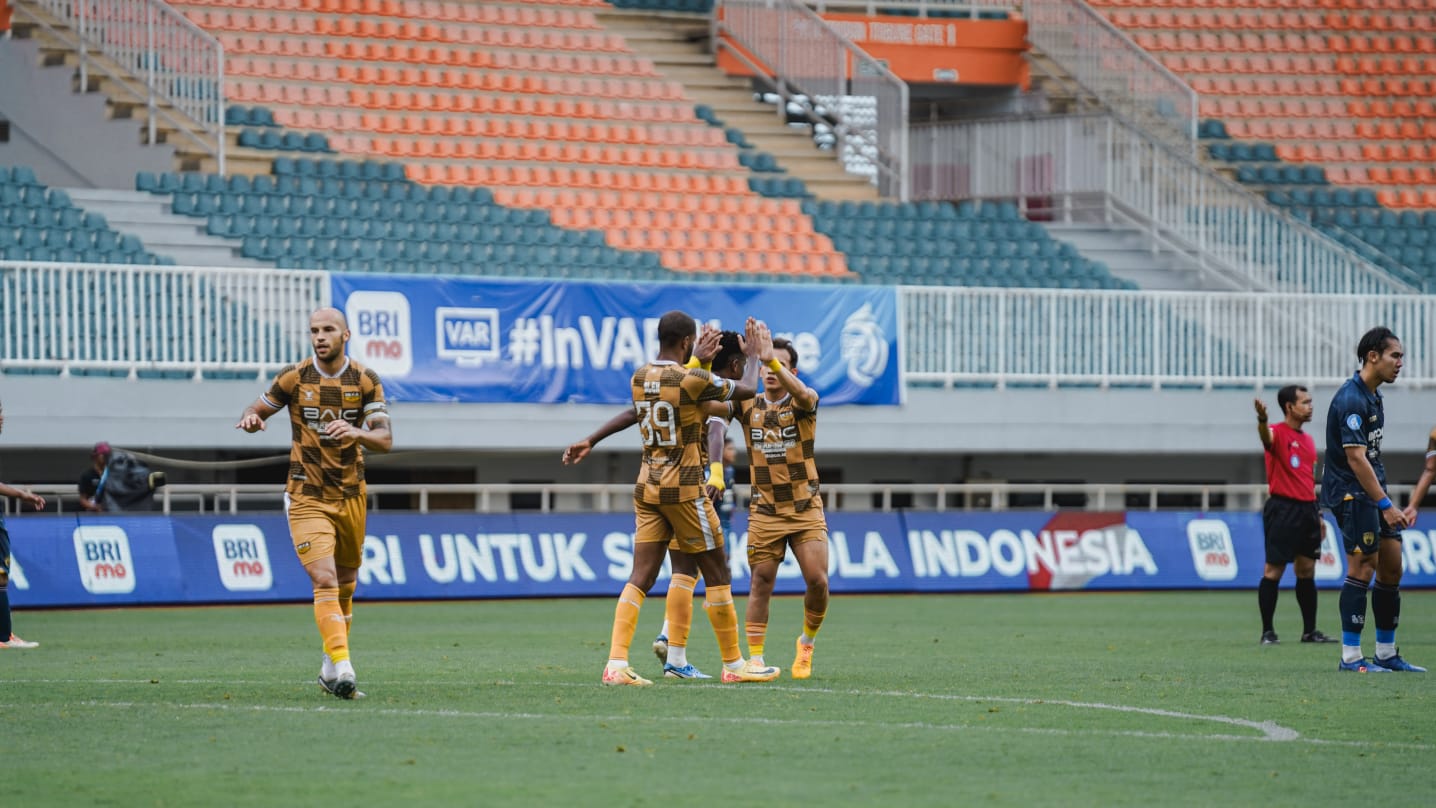 Pesta 4 Gol ke Gawang Persita Tangerang, Dewa United FC Mulai Dekati Papan Atas