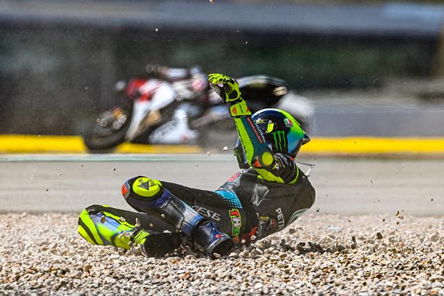 Motor Sudah Benar, Rossi Malah Gagal Finis