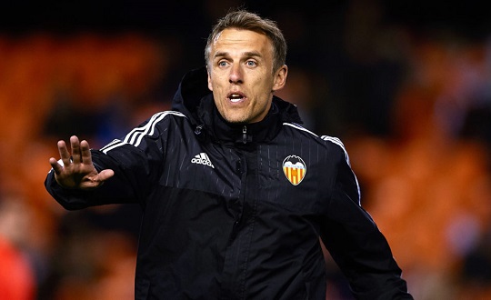 Phil Neville Ingin Gantikan Koeman