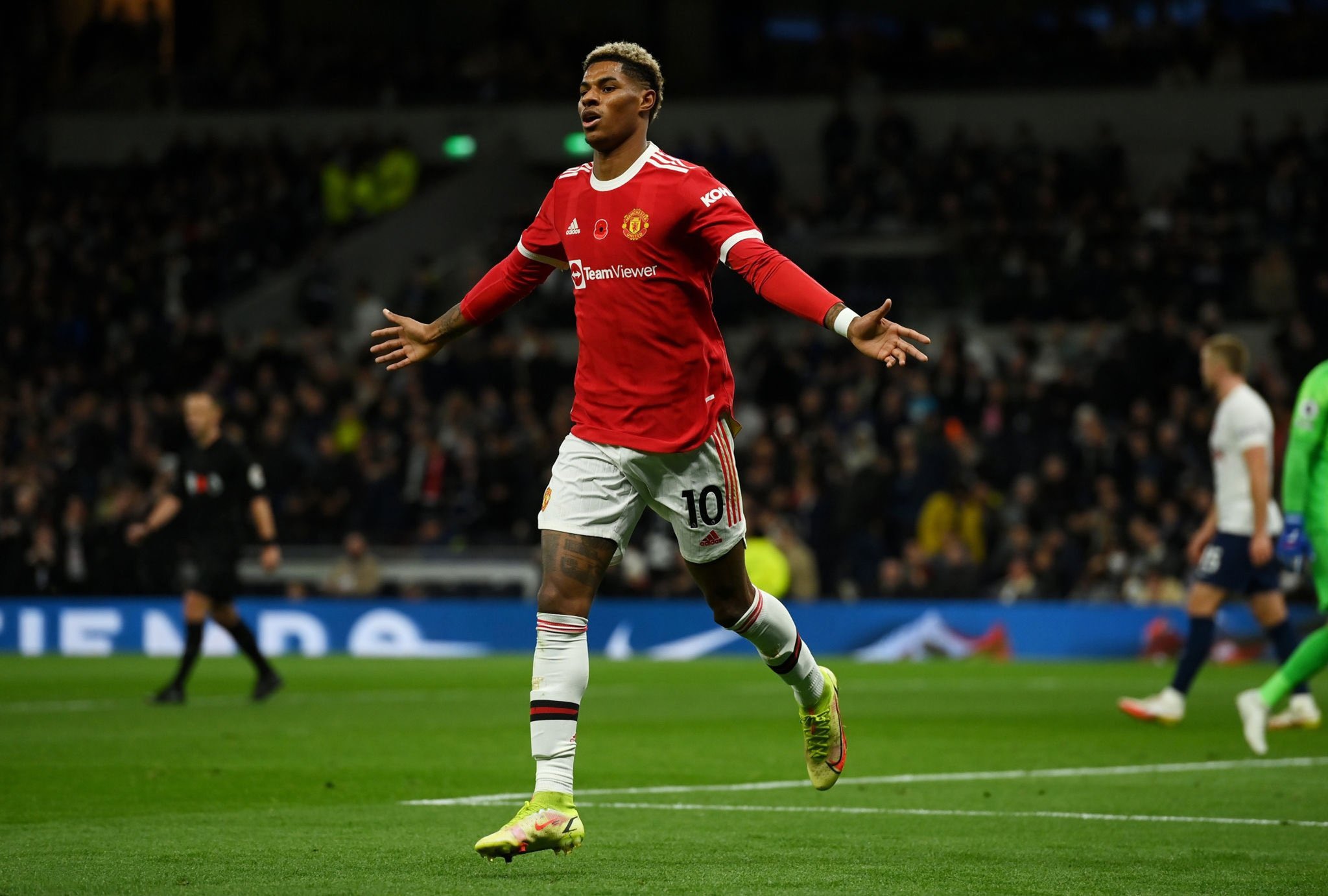 Dituduh Tak Bahagia, Rashford Ungkap Makna Selebrasi Gol Kontra Tottenham