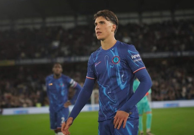 Cuci Gudang, Chelsea Akan Jual Tiga Pemain Usai Pinjamkan Renato Veiga ke Juventus