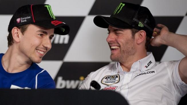 Hindari Pertikaian, Crutchlow Anggap Ocehan Lorenzo Angin Lalu