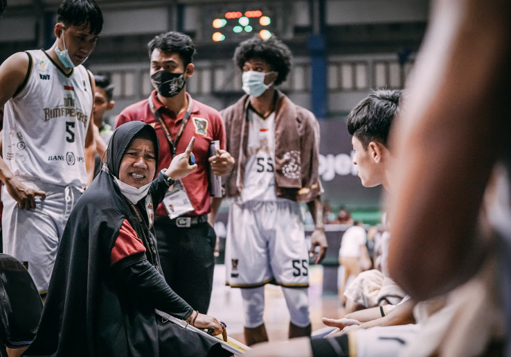 Kepercayaan Penuh Pemain kepada Pelatih Wanita Pertama di IBL