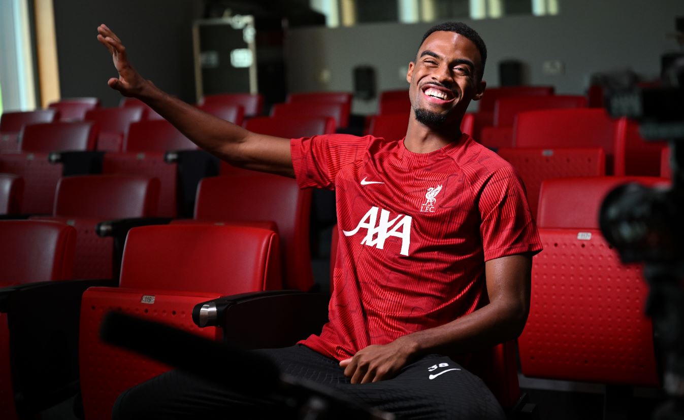 Demi Liverpool, Ryan Gravenberch Tolak Panggilan Timnas Belanda