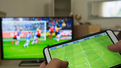 Yang Muda yang Nonton Olahraga