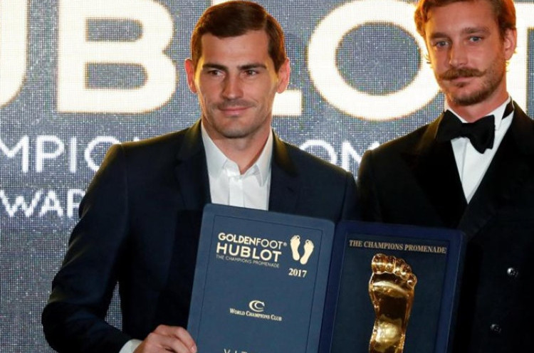Singkirkan Ronaldo dan Messi, Casillas Sabet Golden Foot Award 2017