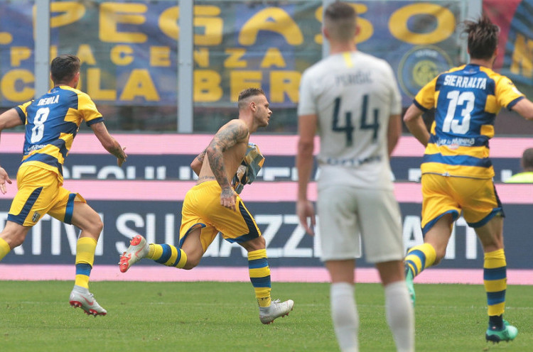 Inter Milan Bermain Ketakutan Ketika Kalah 0-1 dari Parma
