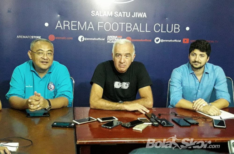 Arema FC Bebani Target Lolos Kompetisi Asia kepada Mario Gomez