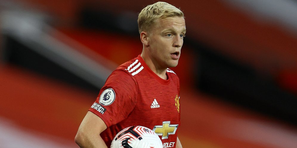Agen Donny van de Beek Ejek Manchester United