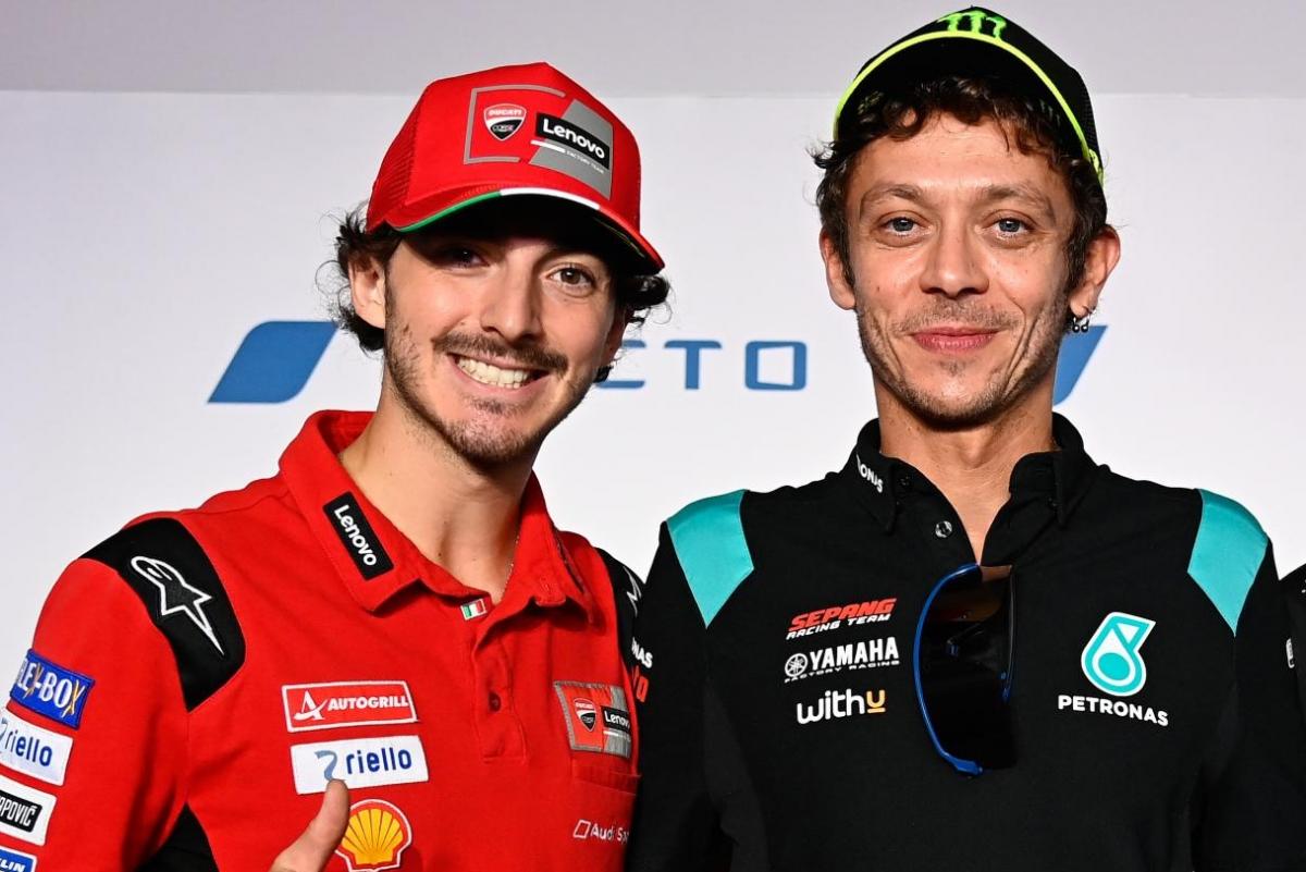 Francesco Bagnaia Masih Butuh Valentino Rossi 