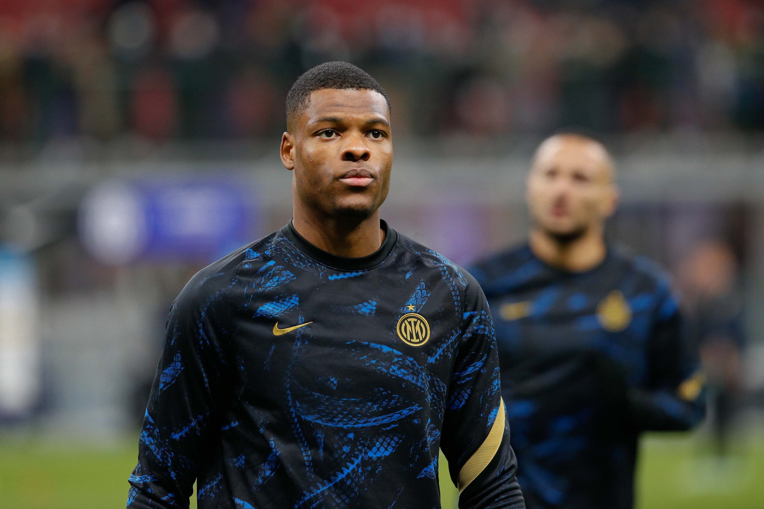 Manchester United Diminta Urungkan Niat Boyong Denzel Dumfries