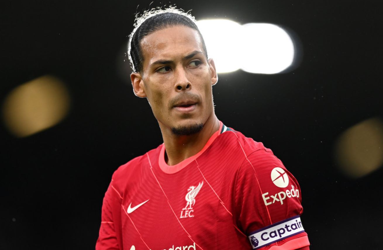 Overrated, Virgil van Dijk Tak Bisa Dibandingkan dengan John Terry atau Rio Ferdinand