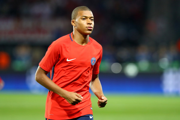 Hadapi Madrid, Mbappe Pastikan Ronaldo Bukan Idolanya Lagi