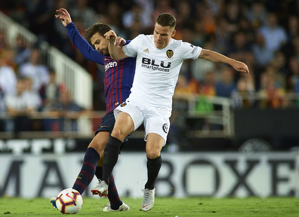 Barca Urung Menang, Pique Malah Mengomentari Kritikan dari Haters