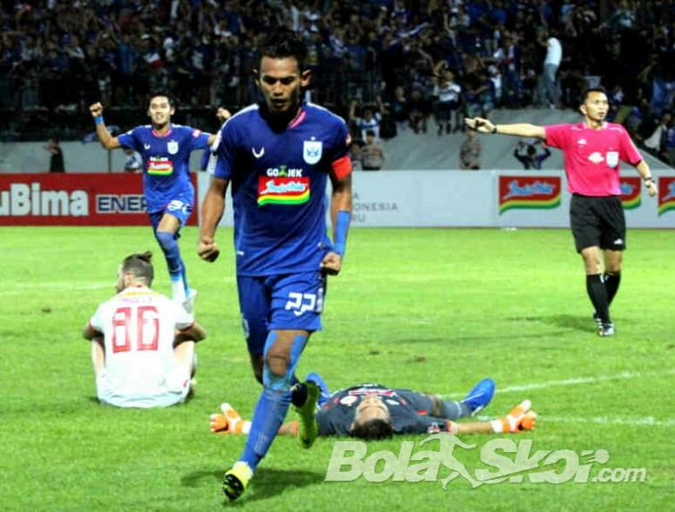Ikut Kursus Pelatih, Striker PSIS Harinur Yulianto Enggan Berpikir Jauh