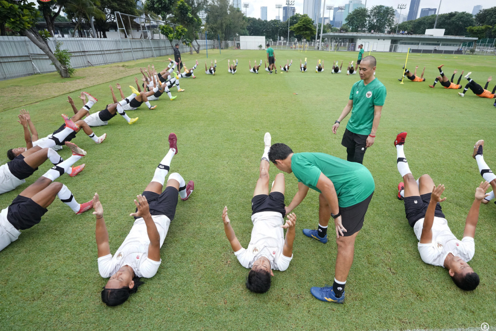 Latih Timnas Indonesia U-22, Indra Sjafri Ditemani 4 Legenda