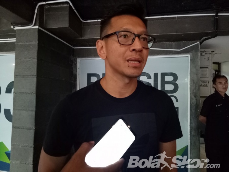 Kantor Dilempari, Manajemen Persib Minta Suporter Mencintai Sepenuh Hati