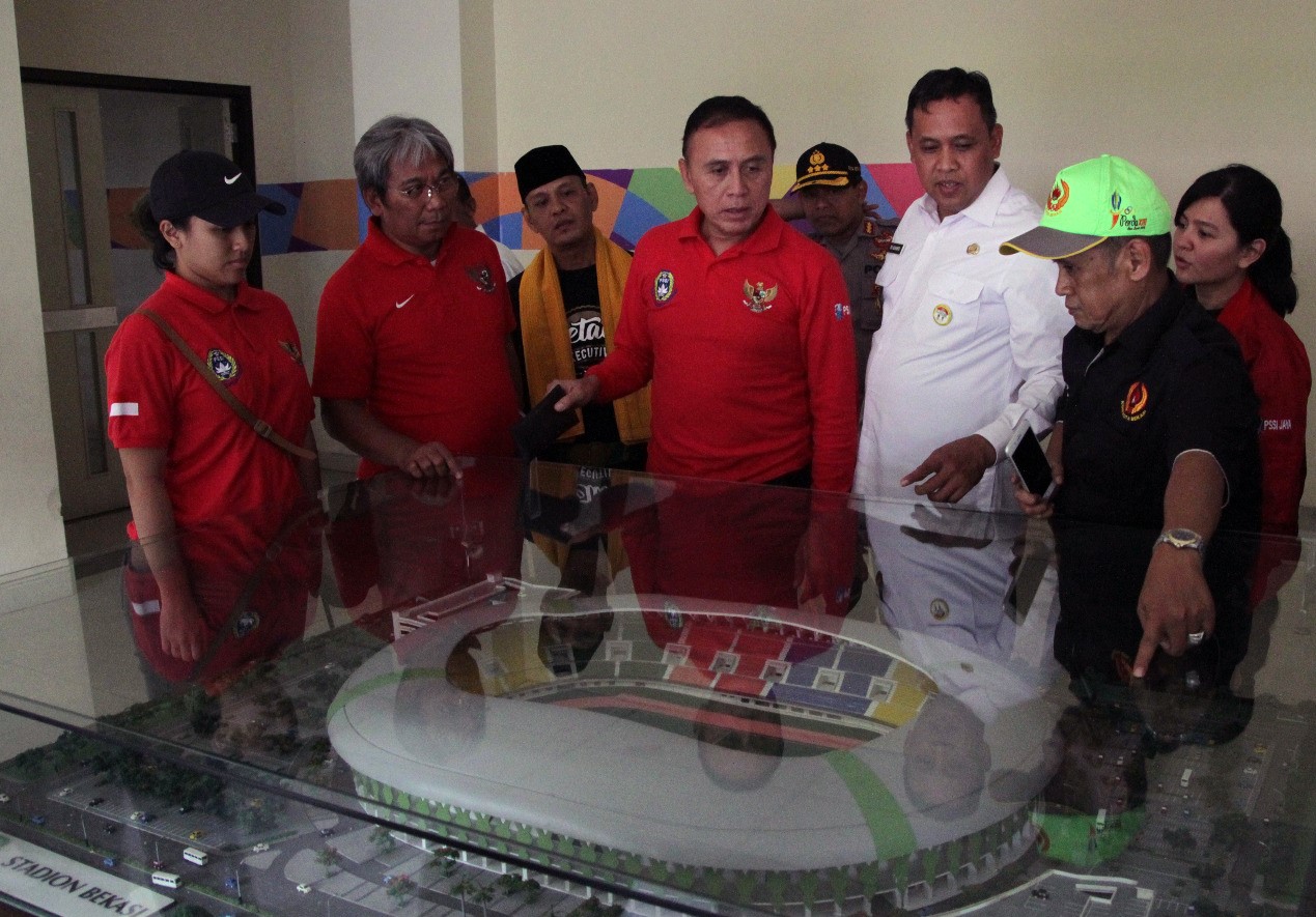 Ketum PSSI Akan Tinjau SUGBK dan Stadion I Wayan Dipta Sebelum Bertemu FIFA