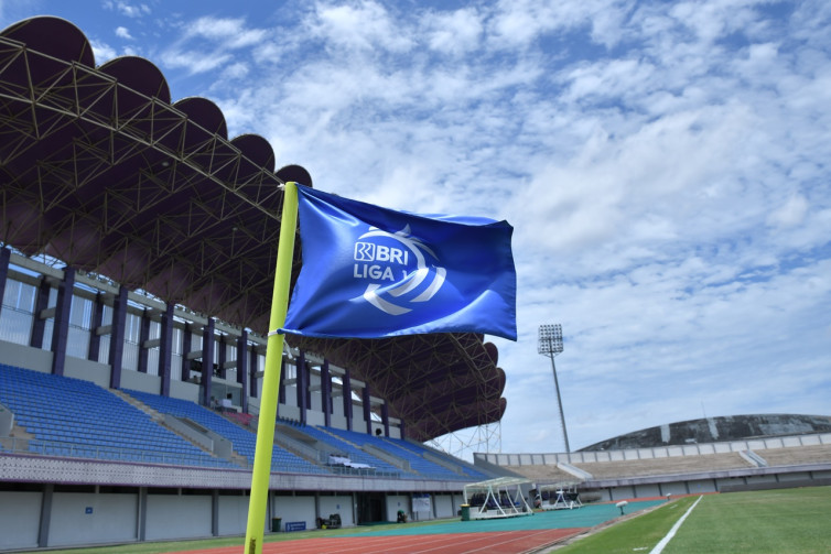 Pelatih Arema FC Berpendapat soal Wacana Penambahan Pemain Asing Liga 1