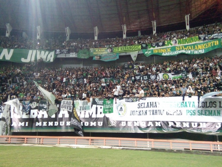Bonek Galang Koin untuk Rekrut Andik Vermansah