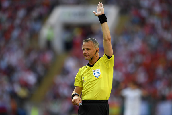 Juventus Vs Atletico: Lebih Dekat dengan Bjorn Kuipers, Wasit Tajir Juragan Supermarket