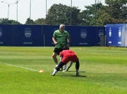 Alasan Mengapa Persib Butuh Kiper Tambahan