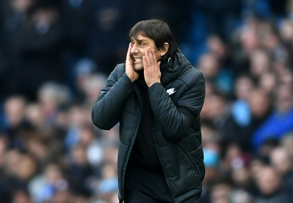 Jelang Bersua Barcelona, Antonio Conte Godok Taktik Bersama Seluruh Pemain