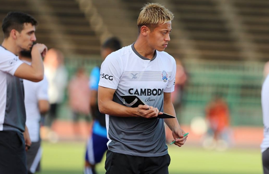 Debut Keisuke Honda Bersama Timnas Kamboja Berakhir dengan Kekalahan 1-3 dari Malaysia