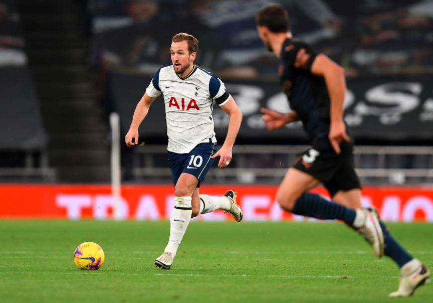 Duo Manchester dalam Pusaran Rumor Transfer Harry Kane