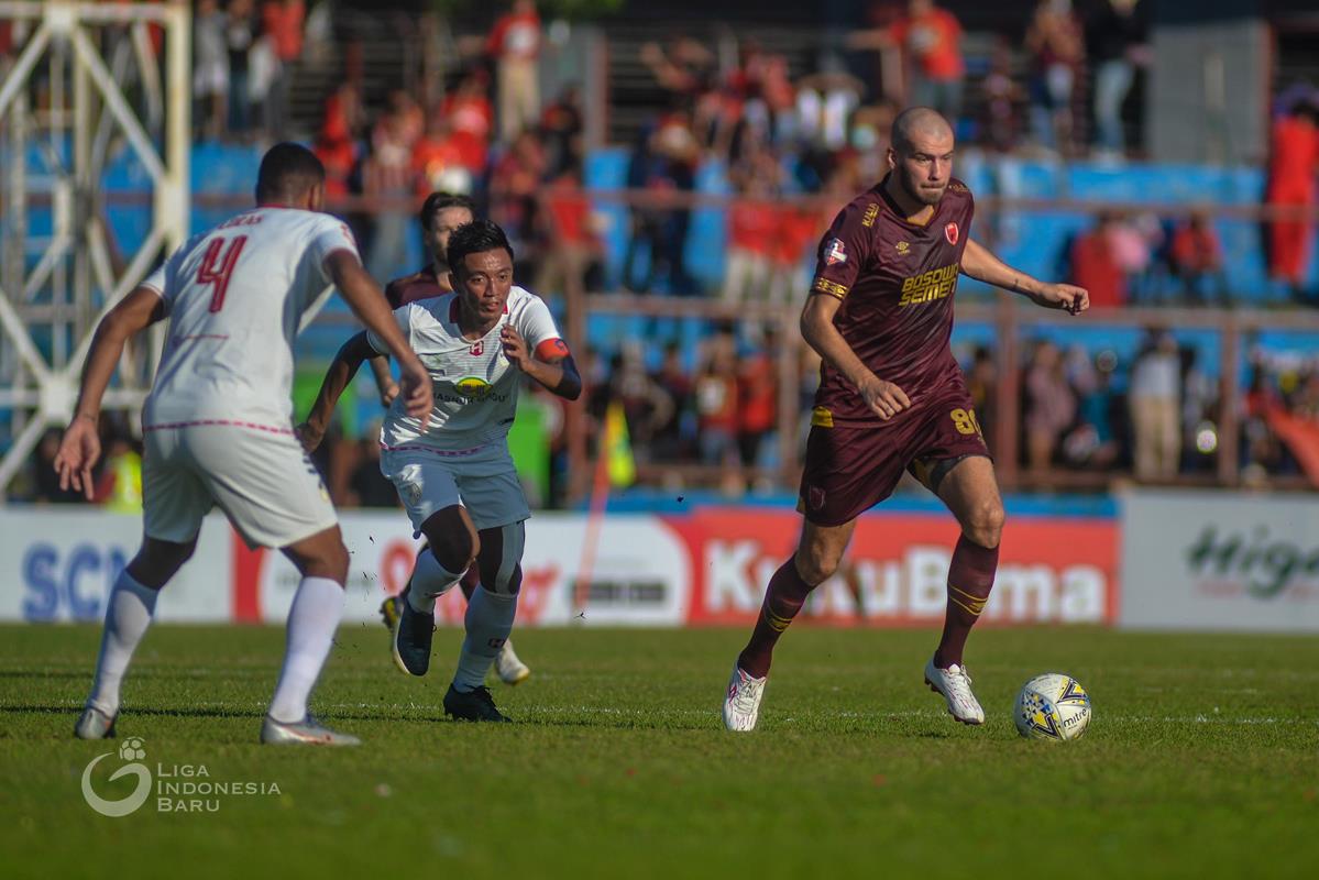 PSM Makassar 3-1 Persib Bandung: Juku Eja Perpanjang Rekor Buruk Maung Bandung