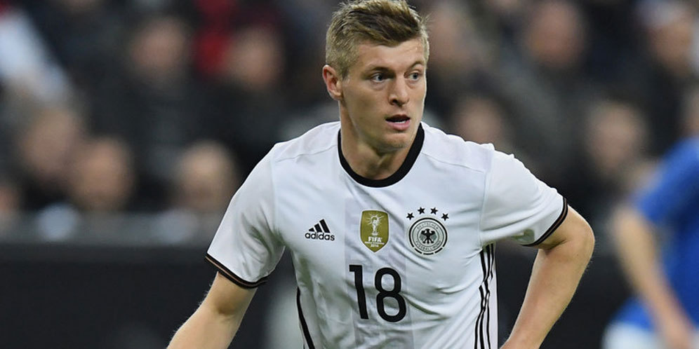 Kroos Akan Absen Bela Madrid?