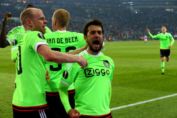 Taklukkan Schalke, Ajax Amsterdam ke Semifinal Liga Europa