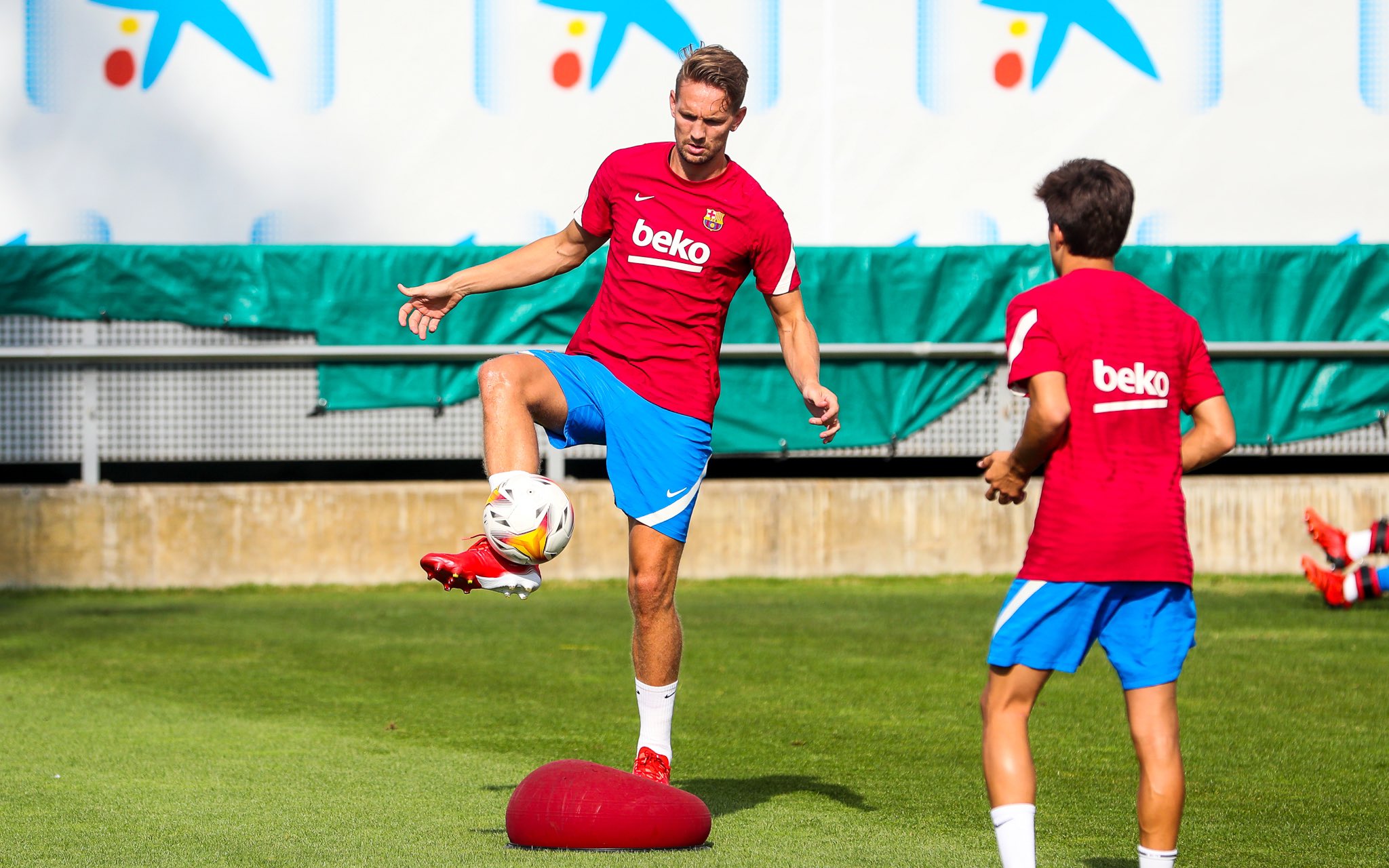 Luuk de Jong Lebih Berbahaya Dibandingkan Neymar