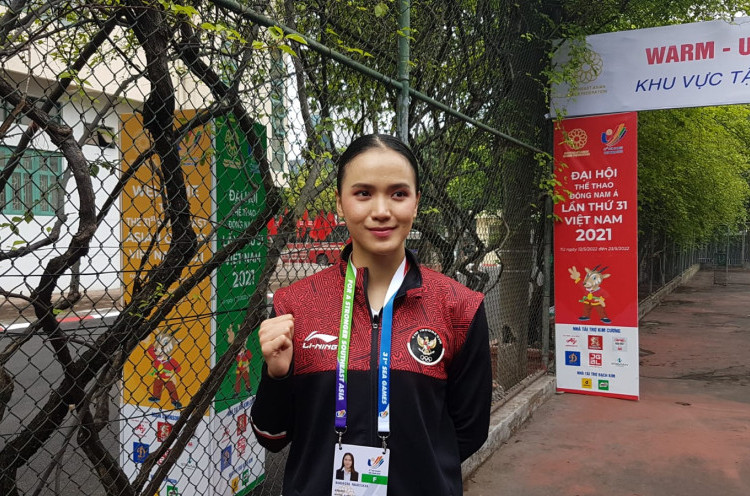 SEA Games 2021: Nandhira Raih Medali Perak, Seraf Sumbang Perunggu dari Wushu