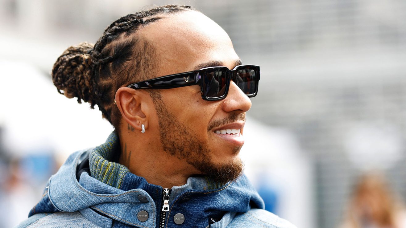 Hamilton Buka Peluang Negosiasi Kontrak Multitahun