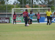 SD Kristen Manahan dan Al Azhar Syifa Budi Juara MilkLife Soccer Challenge Solo Seri 1 2025-2026