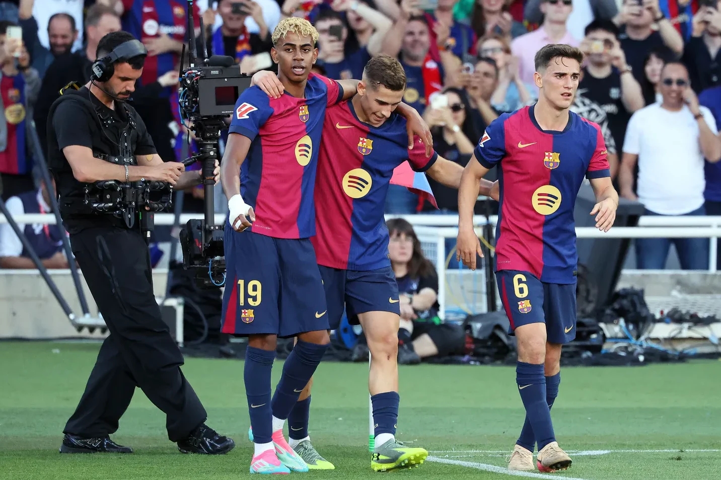 Produk La Masia Menyelamatkan Barcelona di Tengah Krisis Finansial