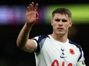 Kabar Buruk untuk Liverpool, Tottenham Hotspur Tidak Jual Micky van de Ven