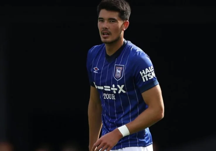 Elkan Baggott Dipanggil untuk FIFA Series 2026, Simak Statistiknya Musim Ini dengan Ipswich Town